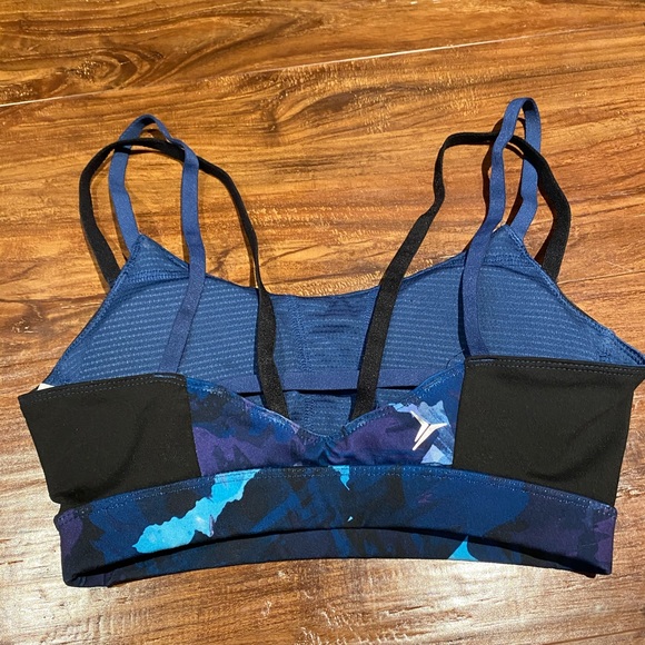 Sports bra - Picture 2 of 3